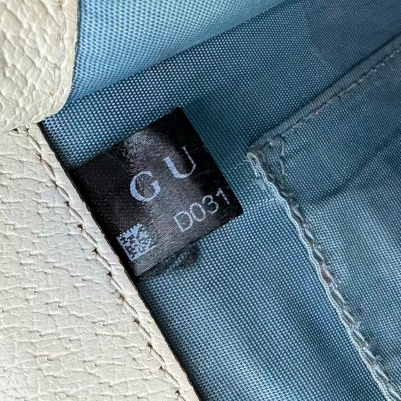 Gucci Beige Mini Bag with Gold Accents - Picture 9 of 9